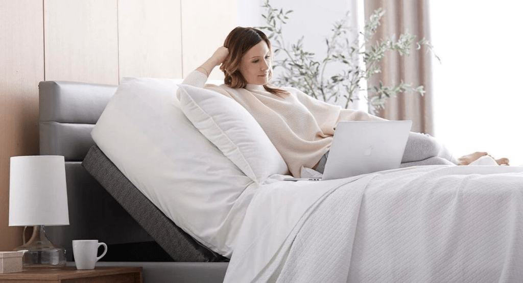 How to Sleep With Stomach Ulcer