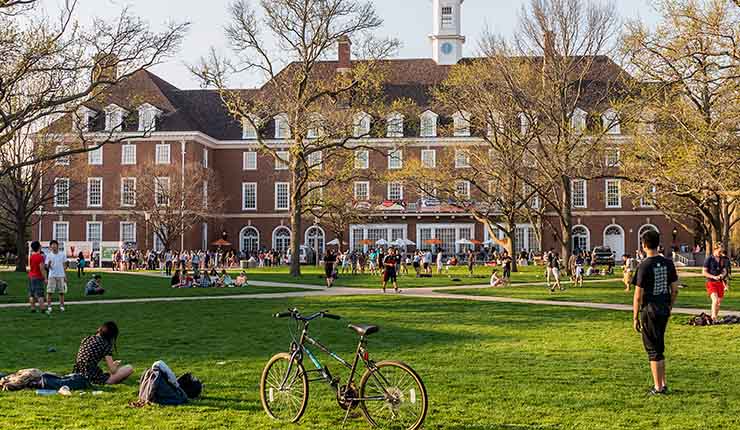 universities offering Vocational & Technical Education